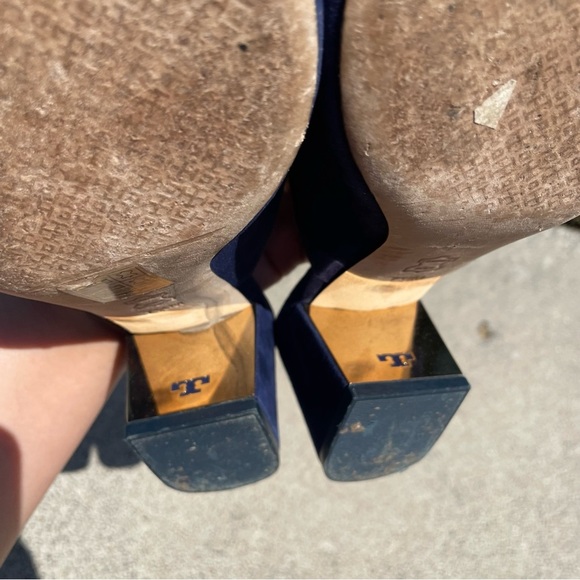 EUC Tory Burch Peep Mule Sandals Navy Blue Suede Size 7.5 - Picture 8 of 13